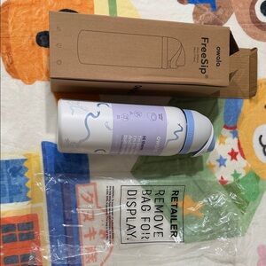 Owala FreeSip White & Light Blue Insulated Water Bottle
